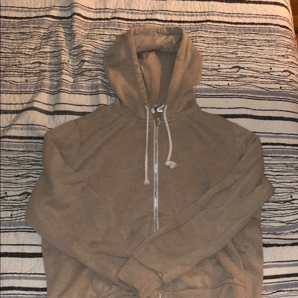 zip up sweater